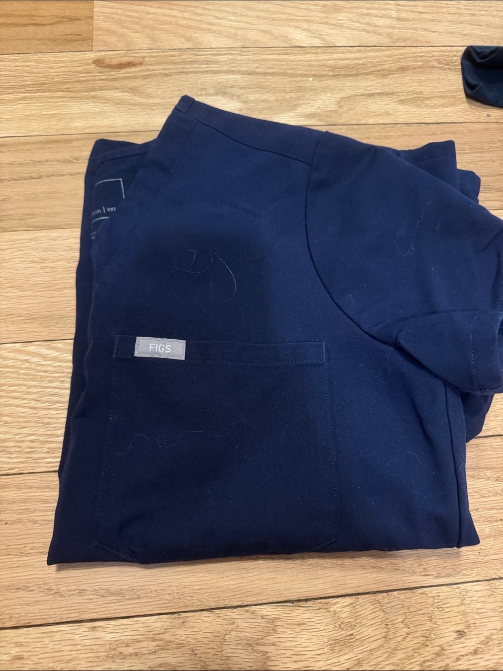 Figs Women's Navy Scrub Top